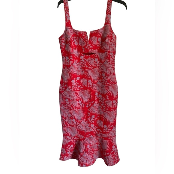 Likely Scarlett and Lilac Mermaid Hemline Floral Sleeveless Dress - Picture 1 of 9